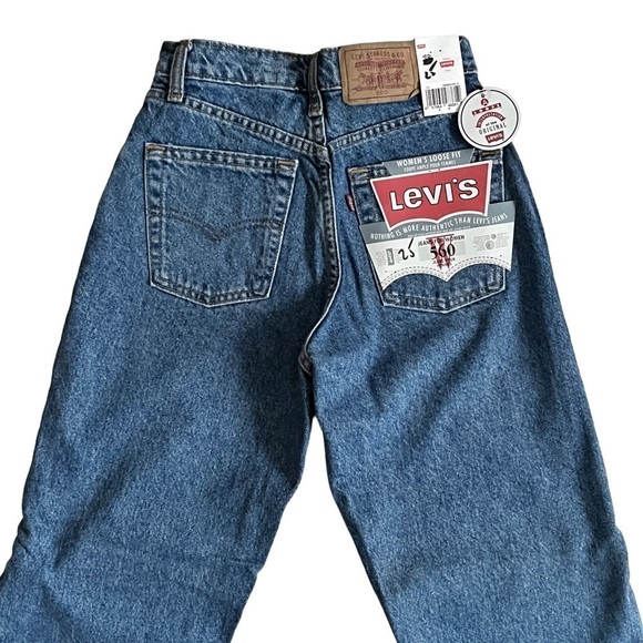 NWT Vintage Levi’s 560 Loose Fit High Waisted Jeans *Fits Small - Picture 14 of 16